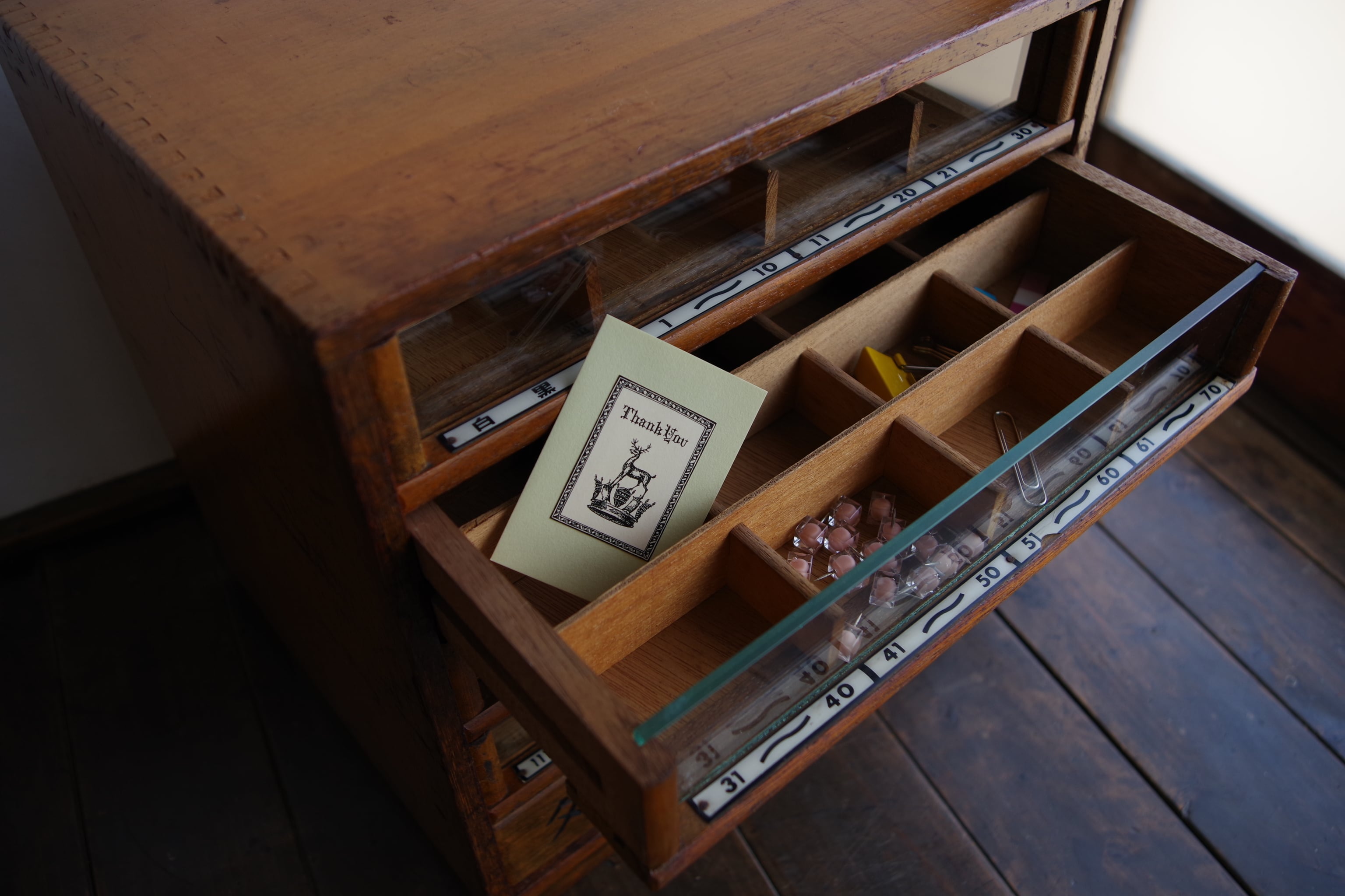 達磨印の糸ケース 京美糸 古道具 アンティーク 昭和レトロ 希少品 ダルマ印