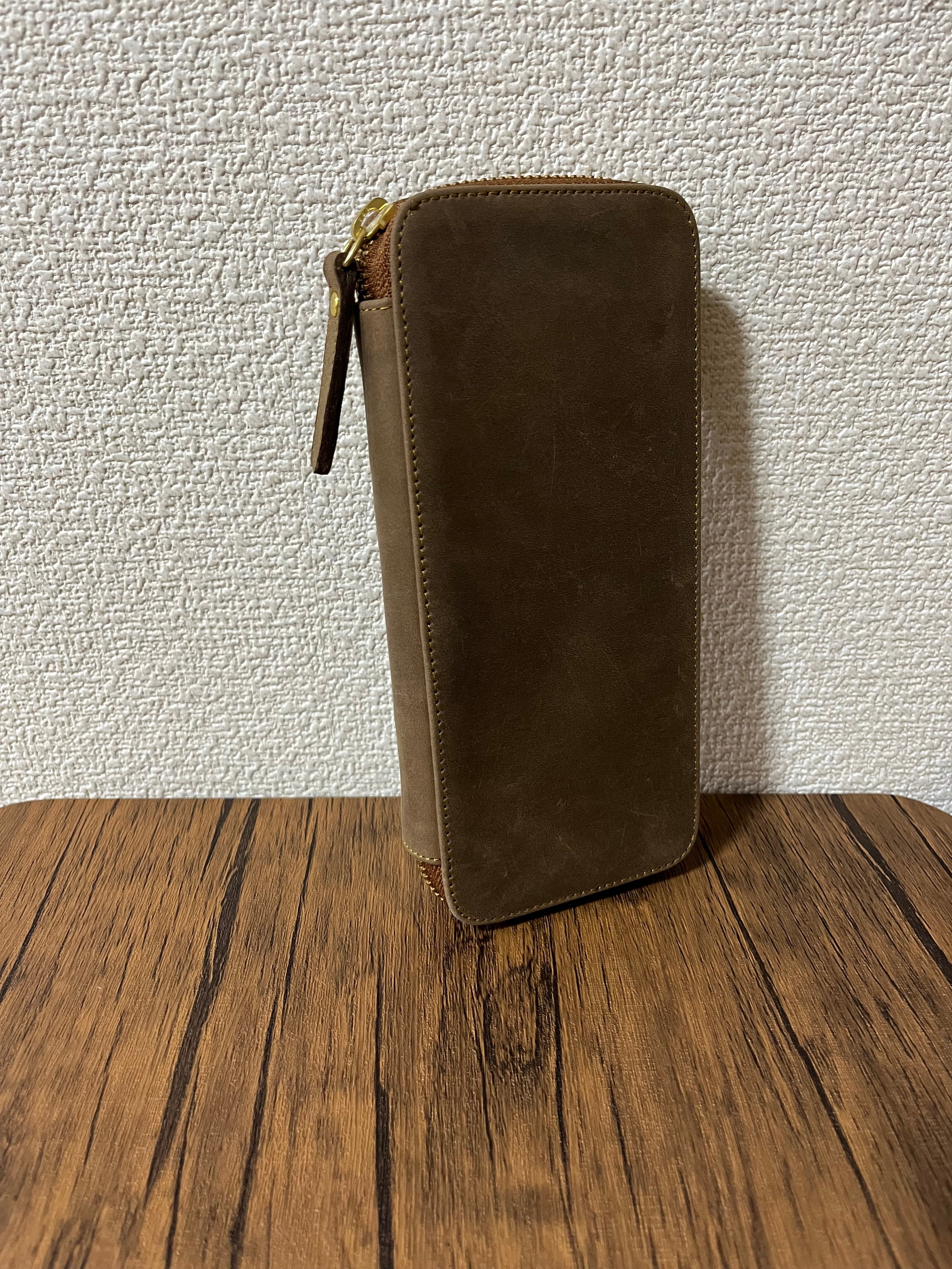 バハギア ペンケース ラウンドジップ型 クレイジーホース ブラウン