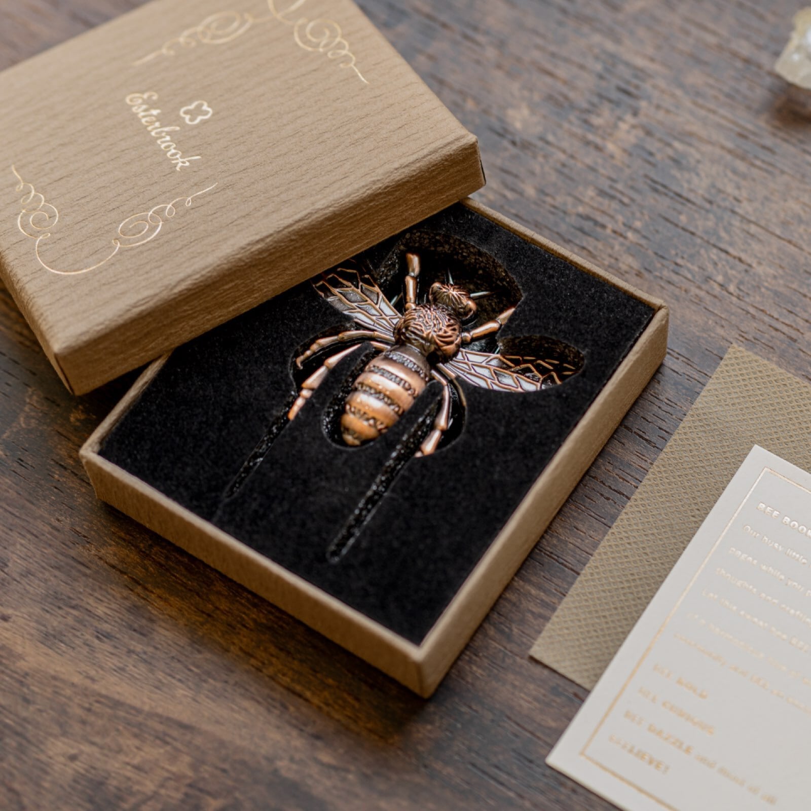 在庫なし】【 エスターブルックページホルダービー ブラッシュドローズ