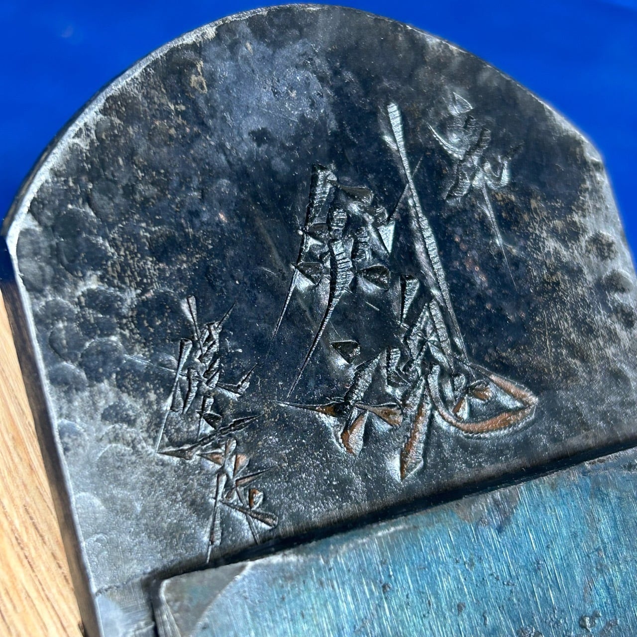 剣魂　鉋　碓氷健吾作 完売>故.碓氷健吾作 / 剣魂鉋〈寸八 / 70mm〉桐箱付【年代物/中古品