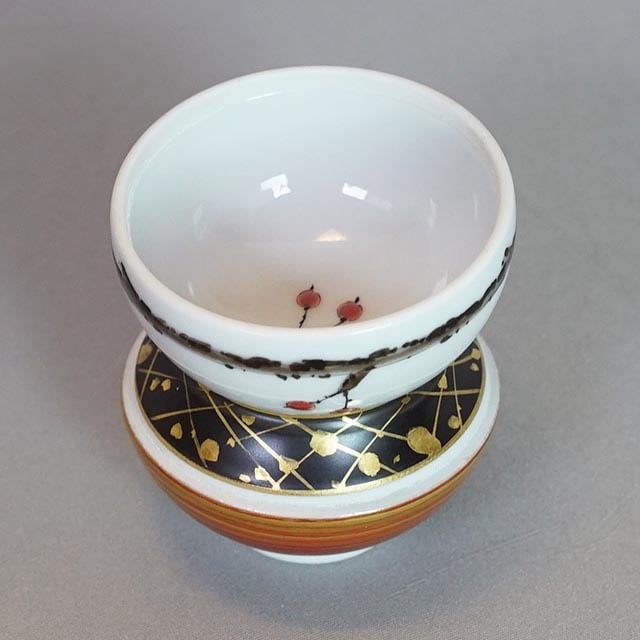 陶器 盃 出九谷占一山 陶器 盃 出九谷占一山 - メルカリ