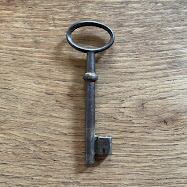 送料無料】フランス アンティークキー 古い鍵 アクセサリー【158-A