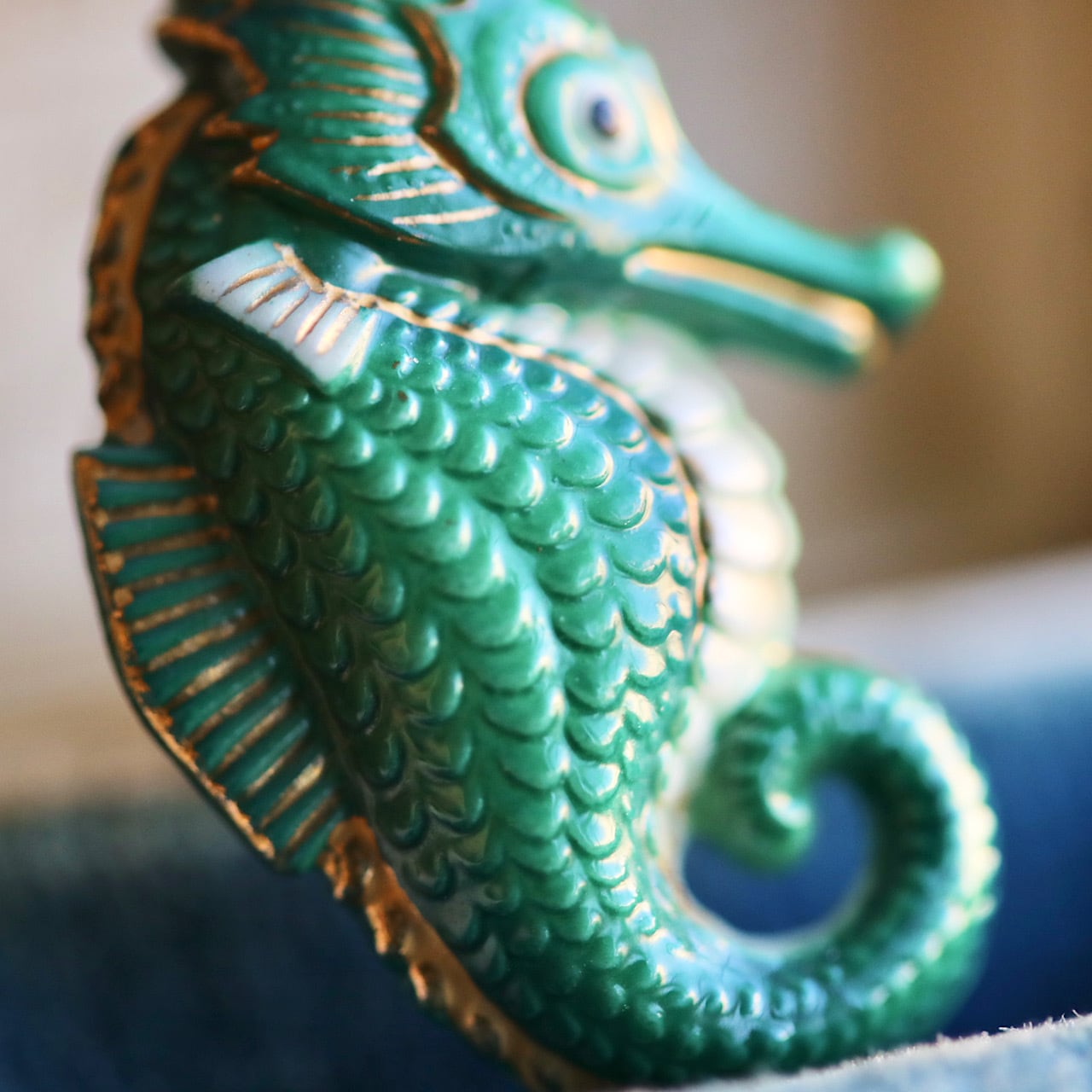 有田焼 俊兼 トシカネ ブローチ 水色の花 Yahoo!オークション