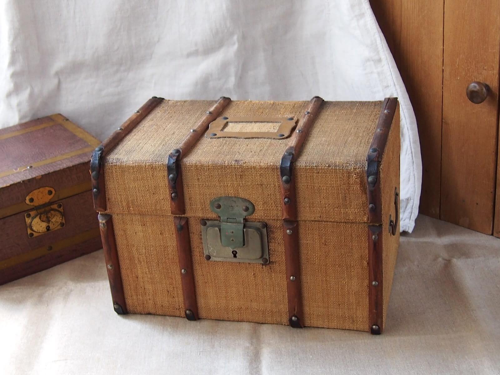 イギリスアンティーク ミニトランクボックス | Bonny Bee