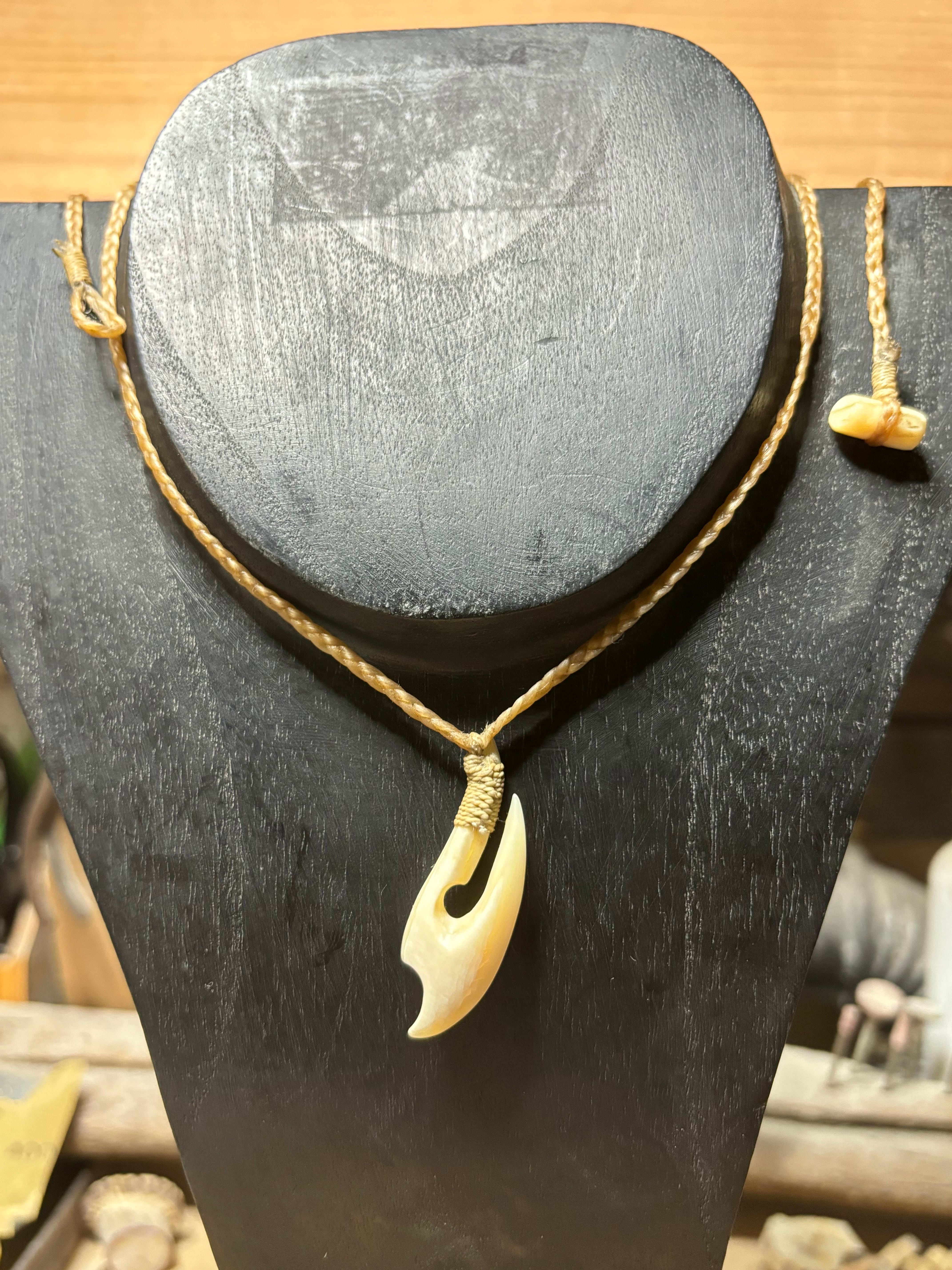 マッコウクジラ 歯】 ボーンカービングネックレス | Y's carving