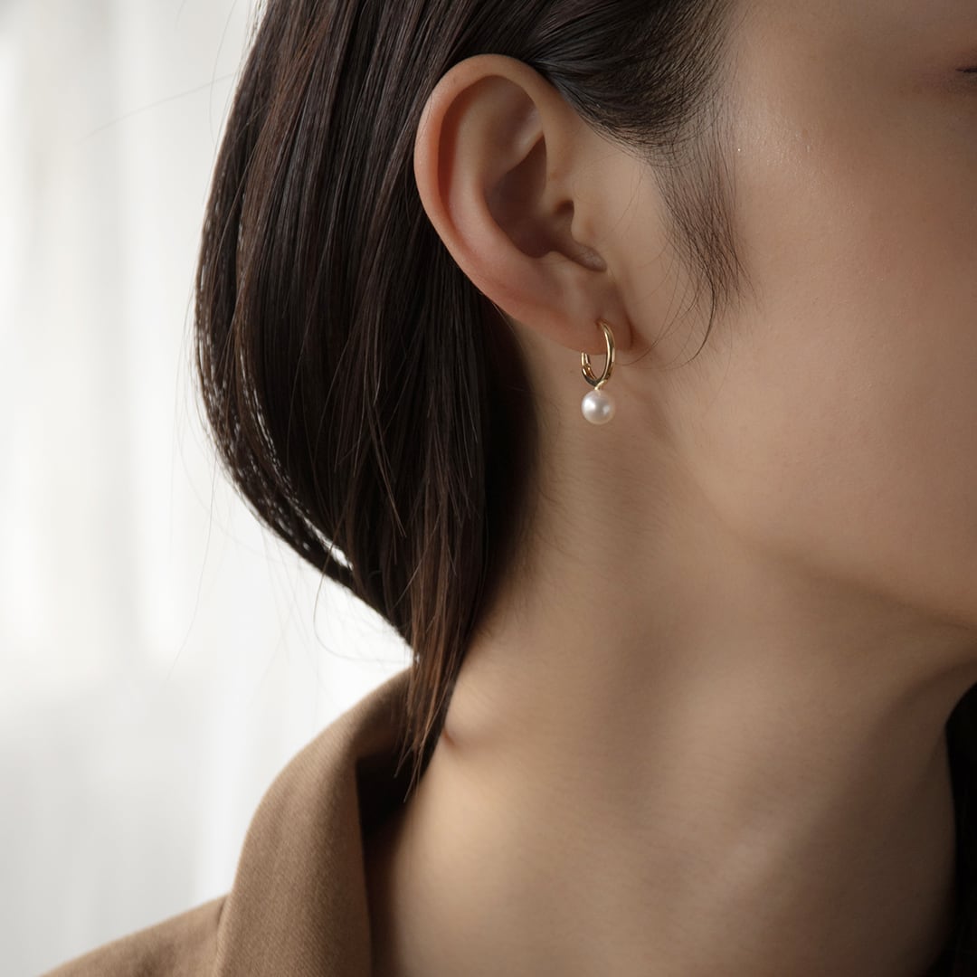 K18イエローゴールド アコヤパールフープピアス（バネキャッチタイプ