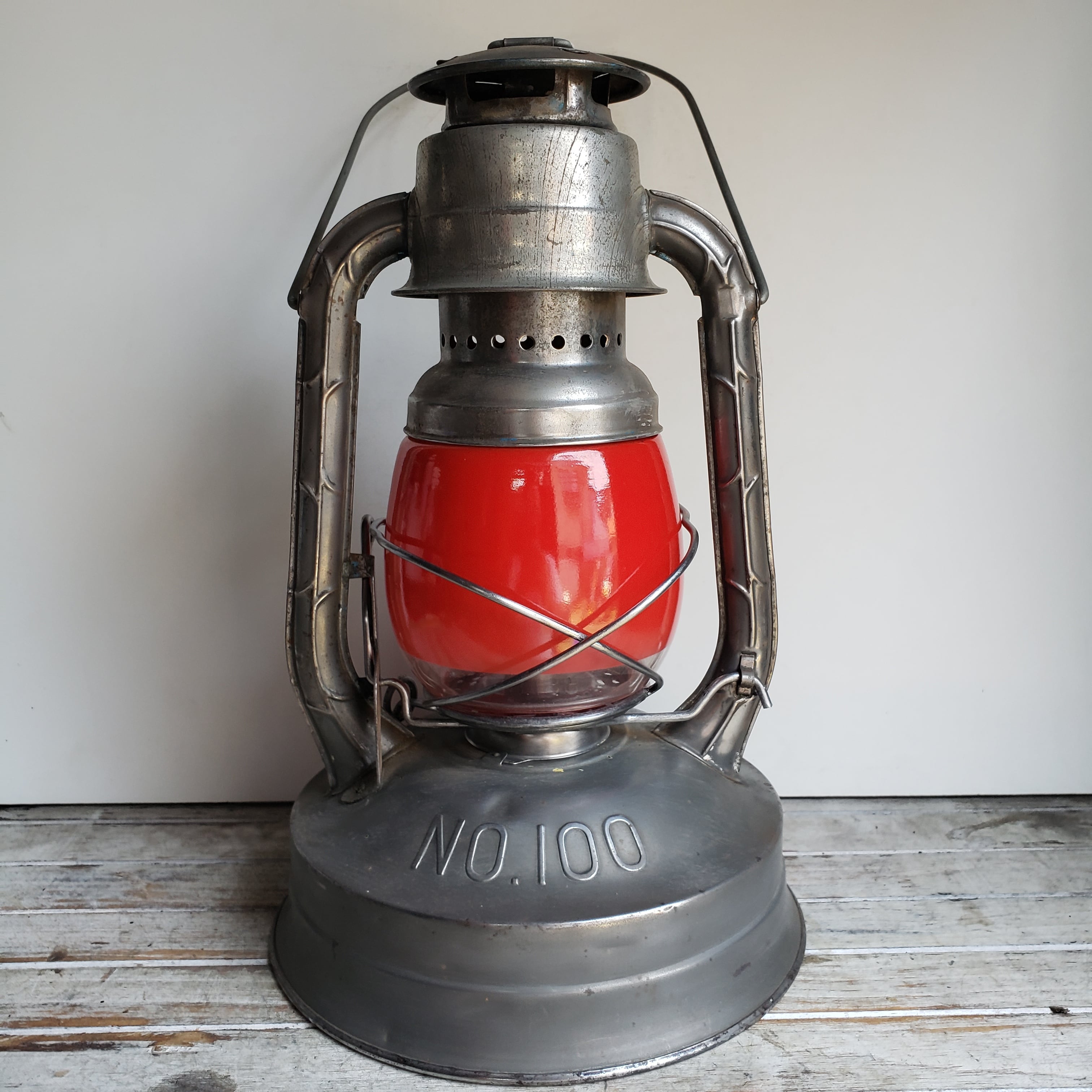 アンティークランタンデイツレッドオイルランプ100年アメリカレア