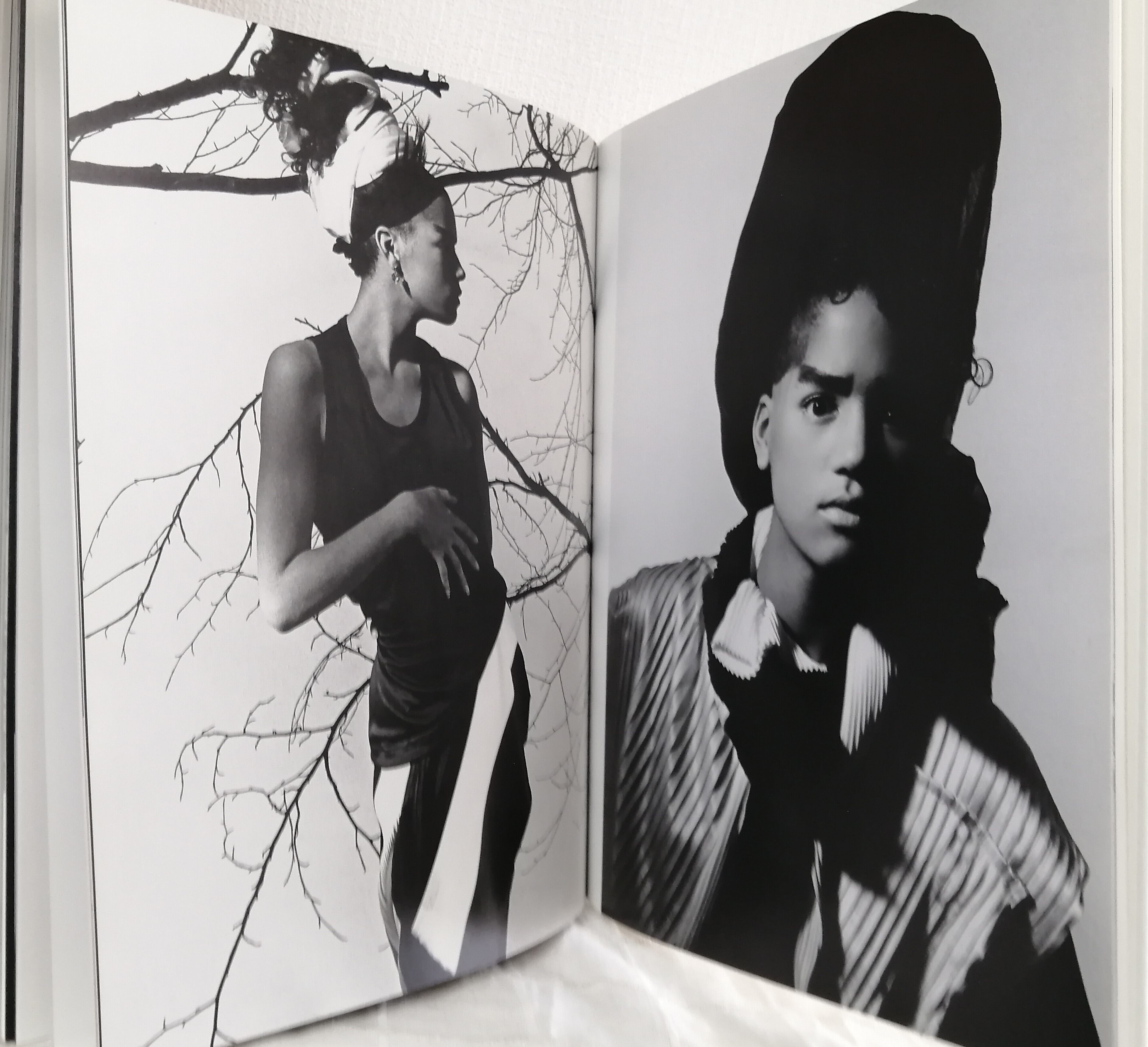 コム デ ギャルソン 写真集 1981-1986 小売業者 COMME des GARÇONS