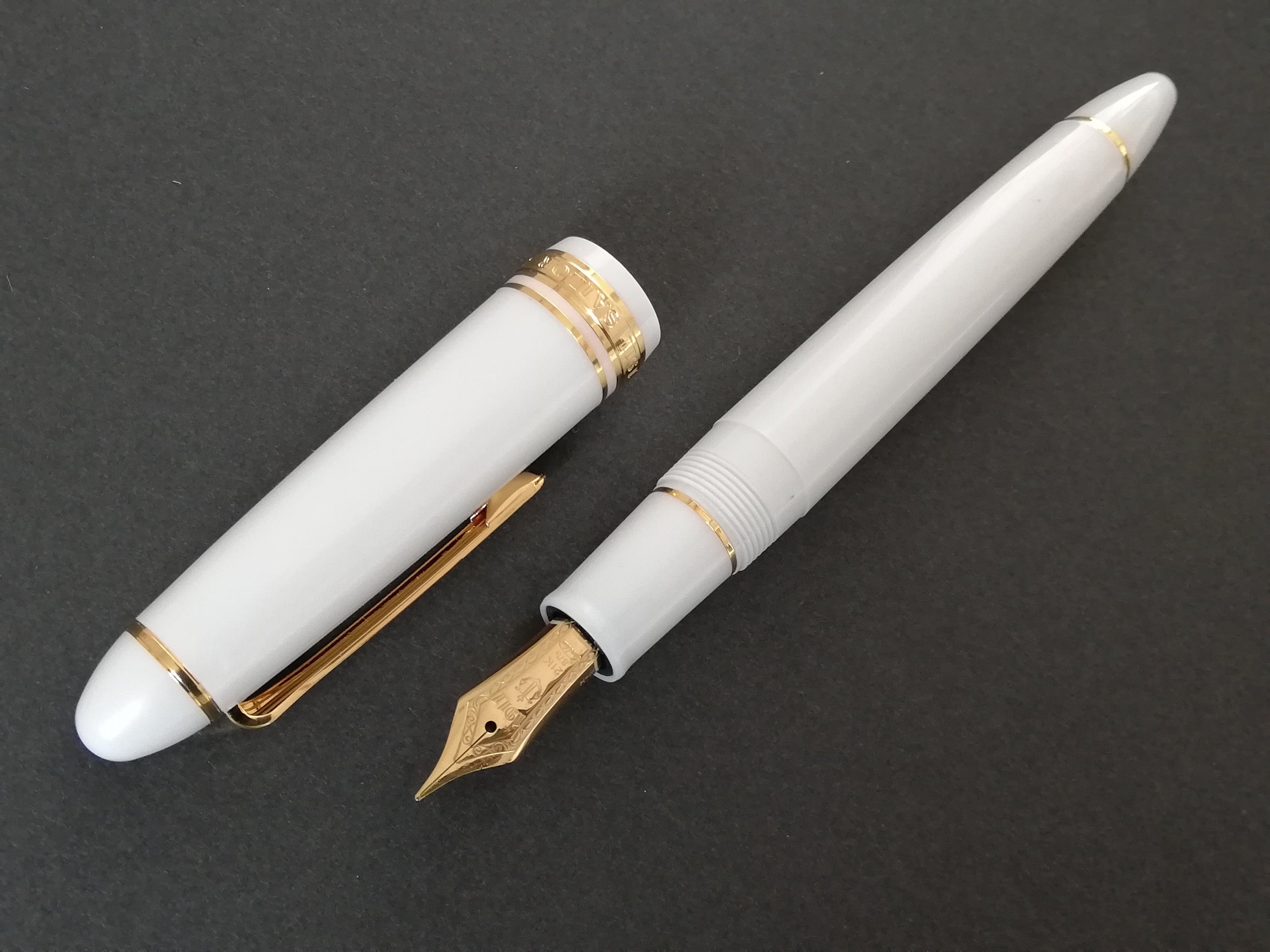 セーラー 万年筆 プロフィット21 ホワイト SAILOR PROFIT 21 （中字