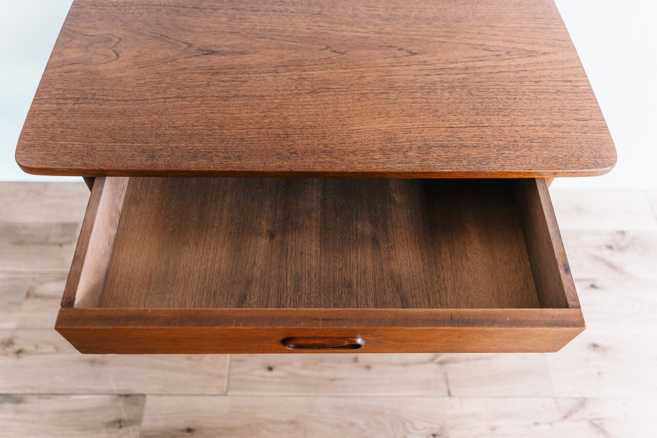 サイドテーブル｜チーク｜デンマーク製 | kerran kerran (ケランケラン