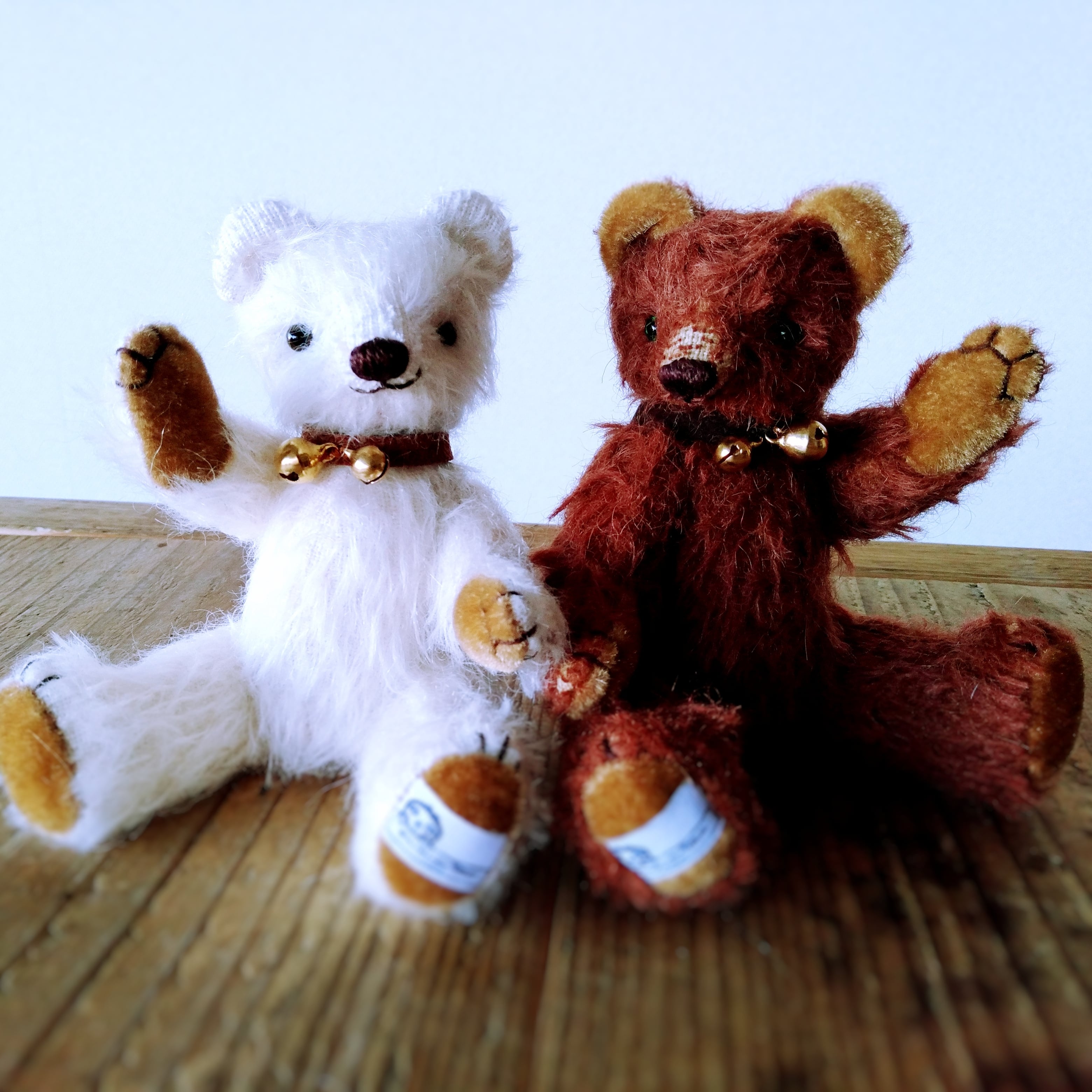 ハンドメイド テディベア バッグチャーム 短毛カールモヘア ベージュ色