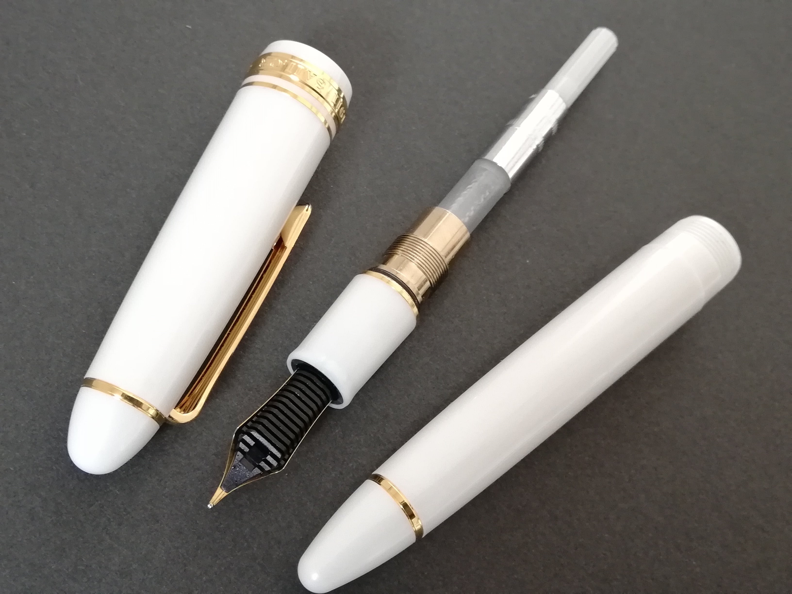 セーラー 万年筆 プロフィット21 ホワイト SAILOR PROFIT 21 （中字