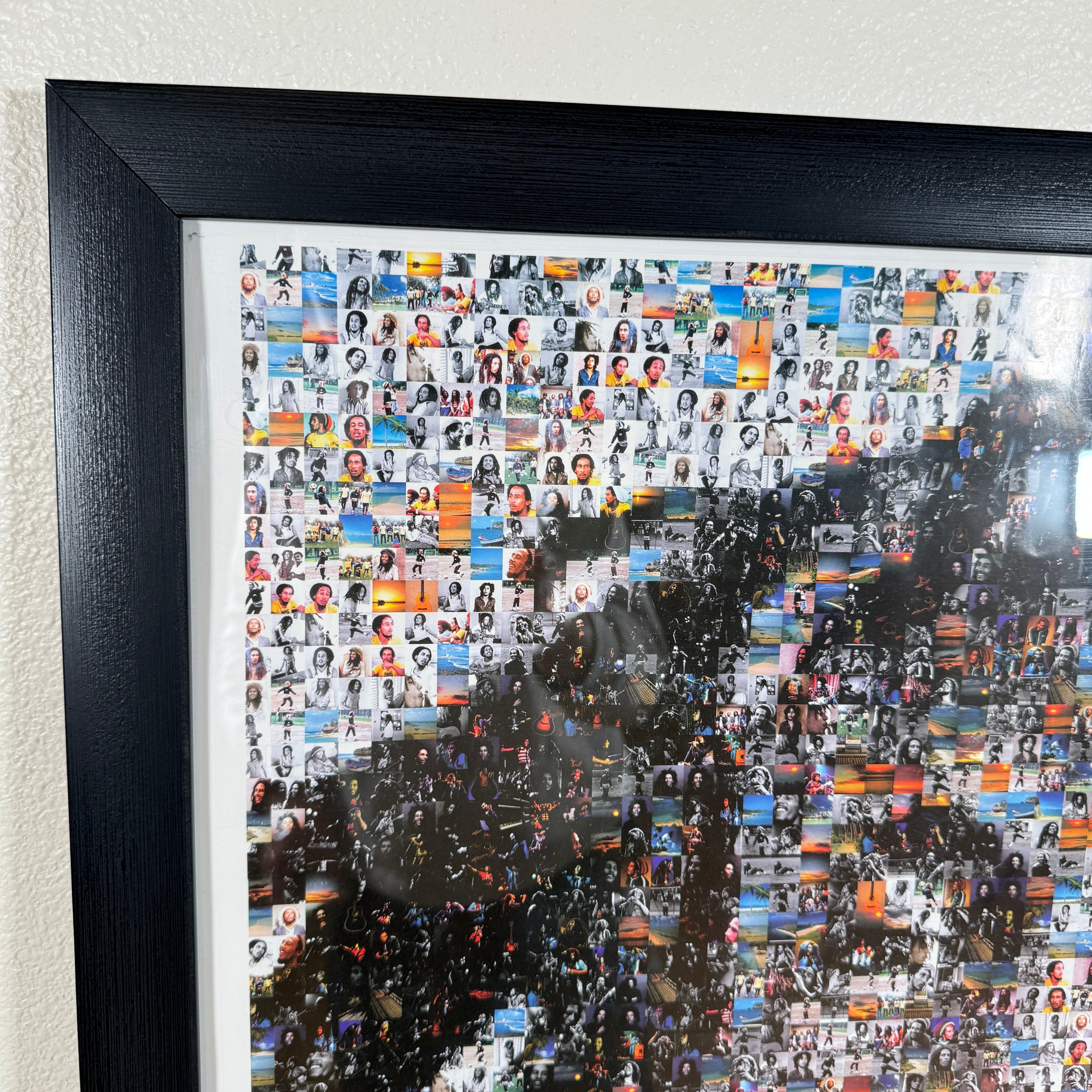 1398【2000年代】Bob Marley（ボブ・マーリー） モザイクアート