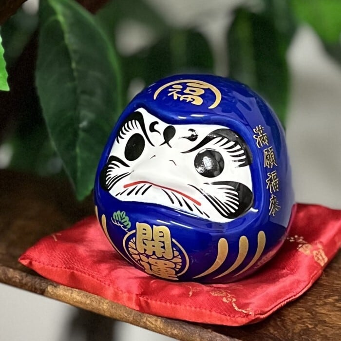 青備前 達磨 備前焼 【青備前達磨立像】稀少な青備前 - メルカリ