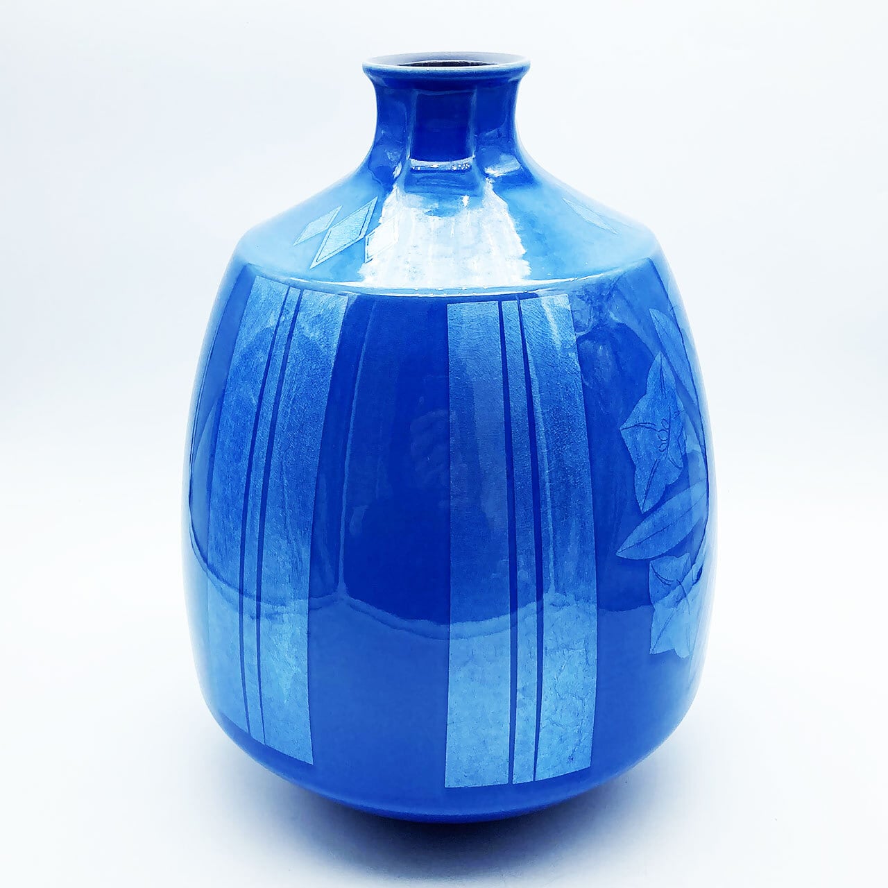 九谷焼 石川県指定無形文化財 中田一於 淡青釉裏銀彩 壷 花瓶 作家