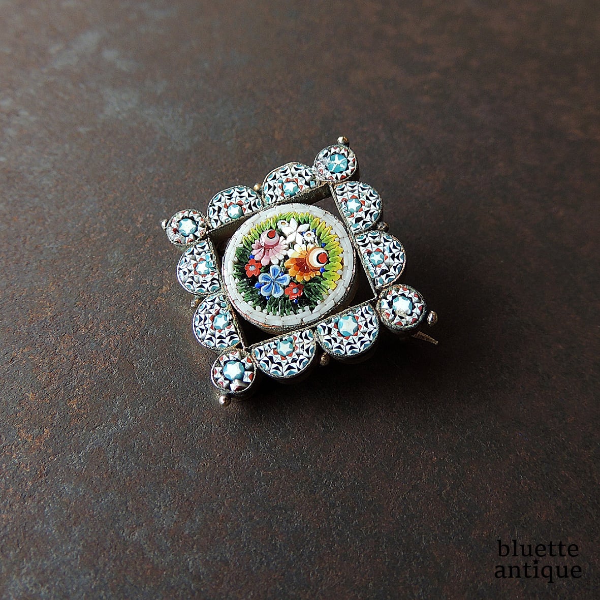 イタリアヴィンテージ マイクロモザイクブローチ ブルー 星