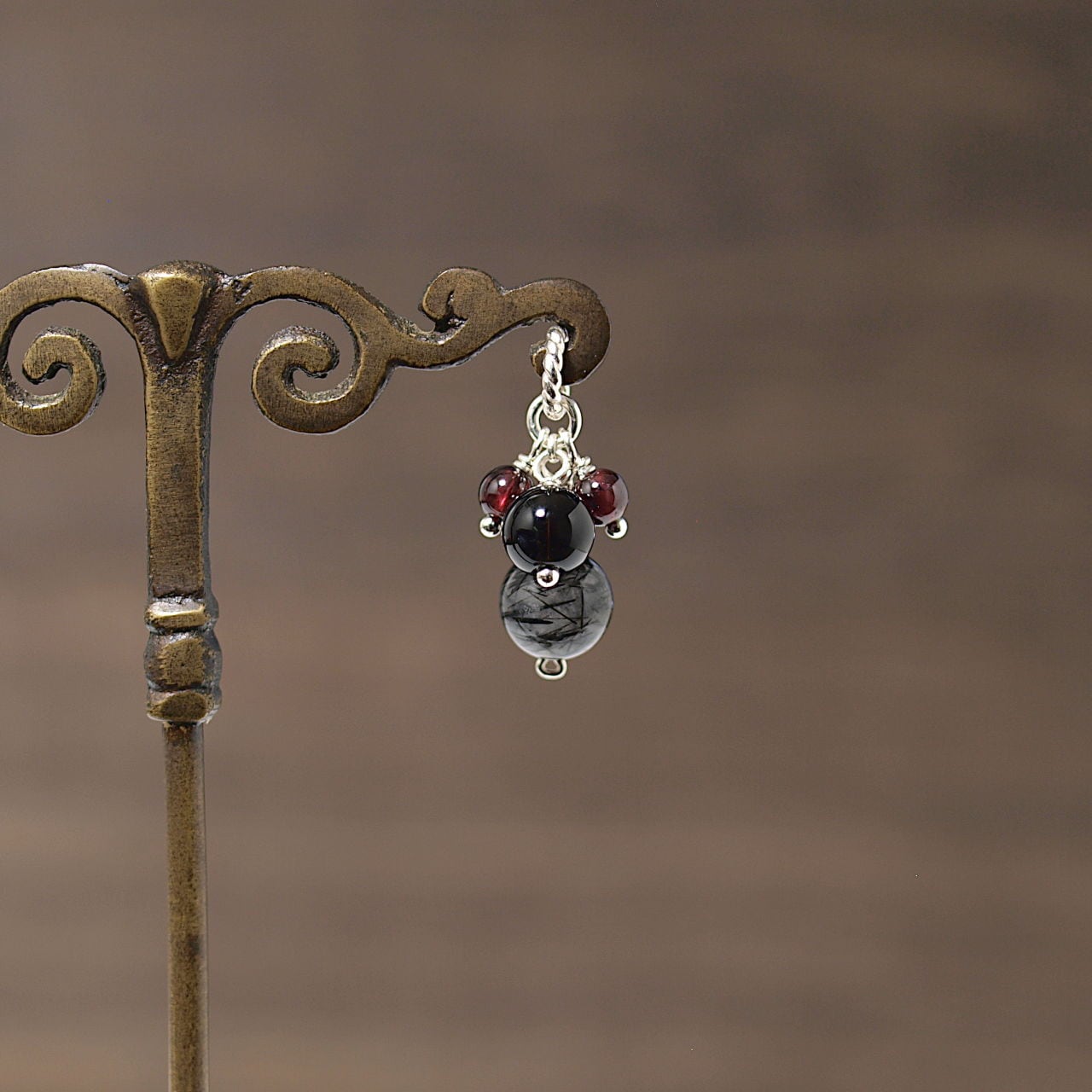 ブラックトルマリン入り水晶＋モリオン＋ガーネットペンダントトップ