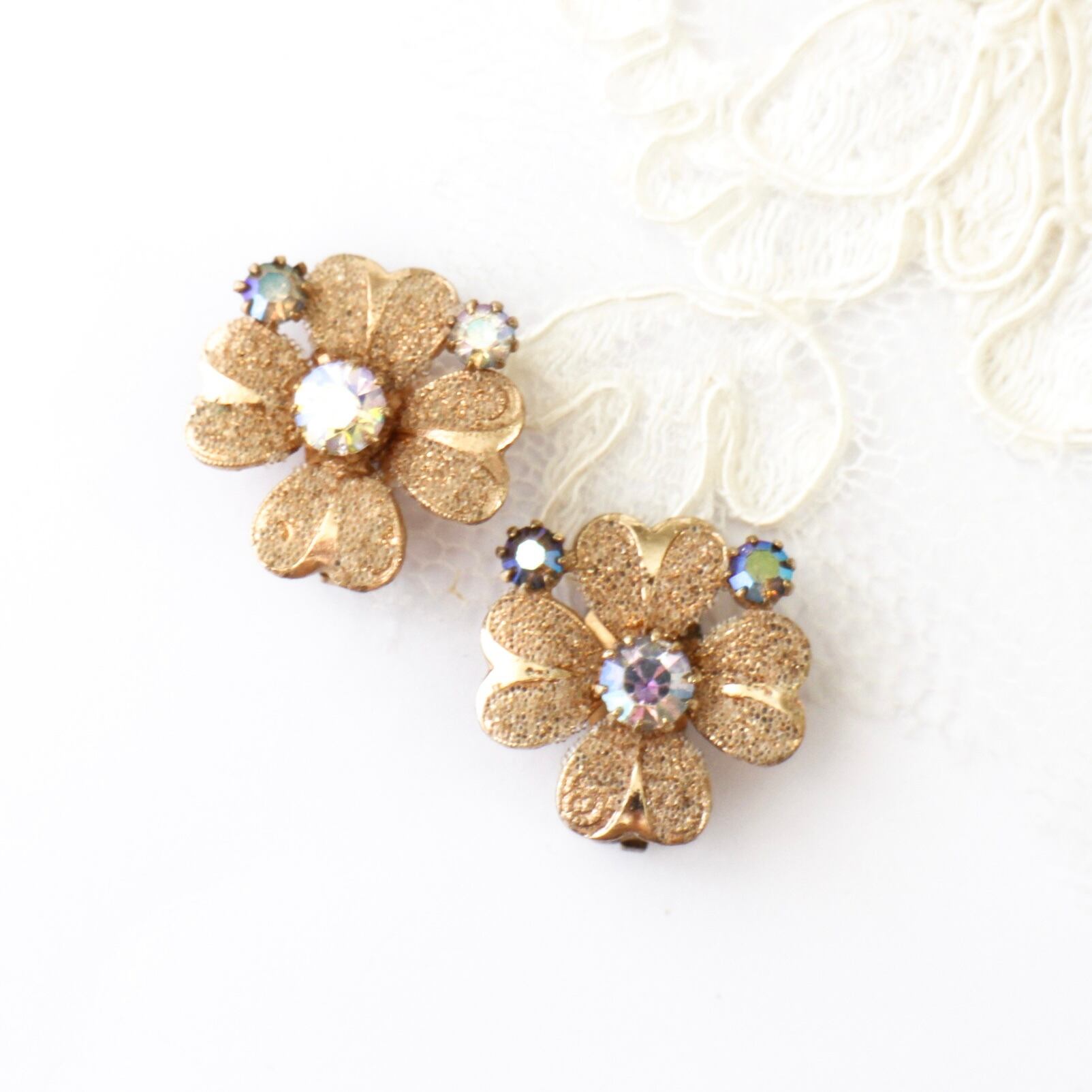 Lucy & Matilda.｜アンティーク・ヴィンテージアクセサリー通販