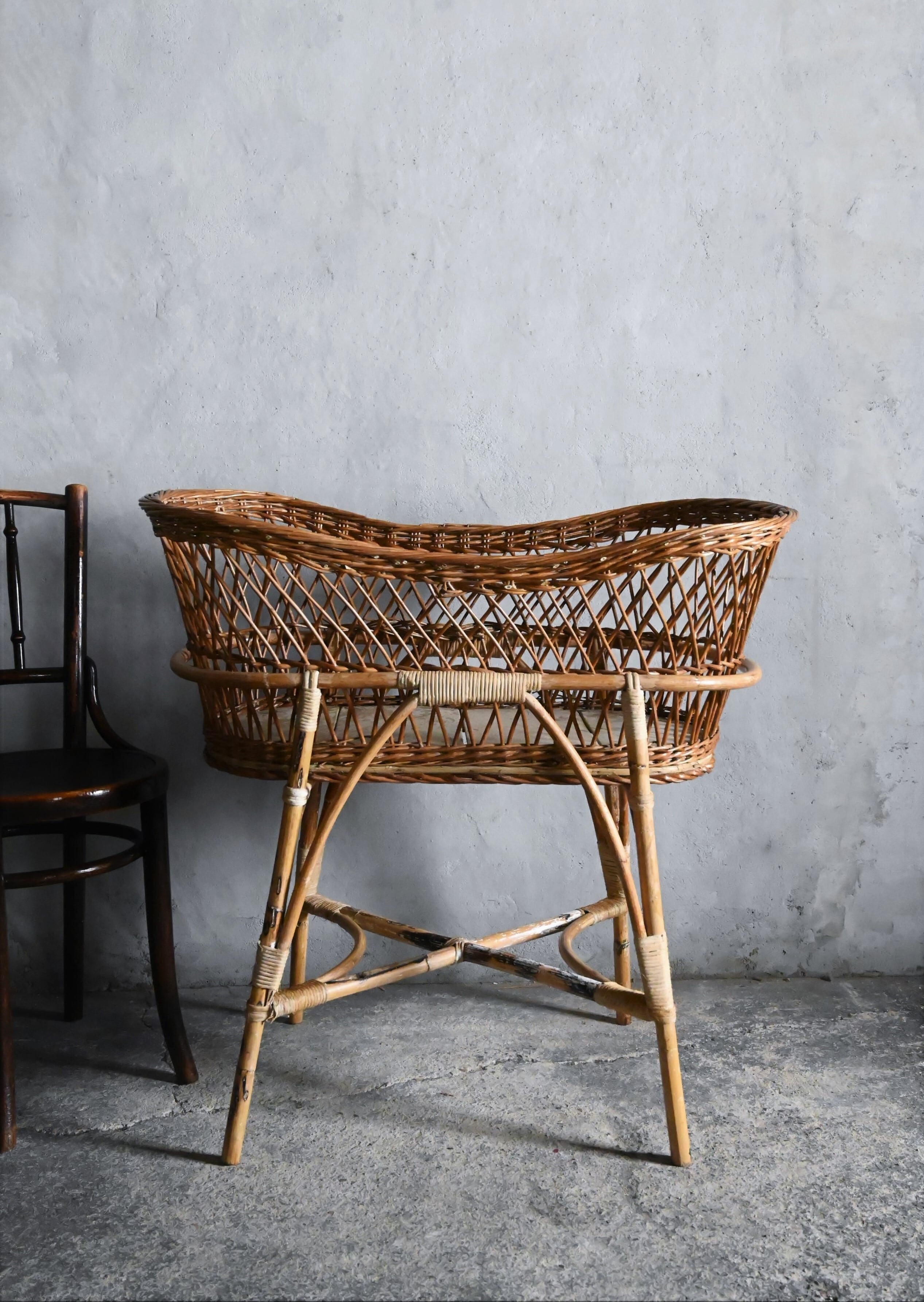 イギリス ラタンベビーベッド He-10a | dodo antiques