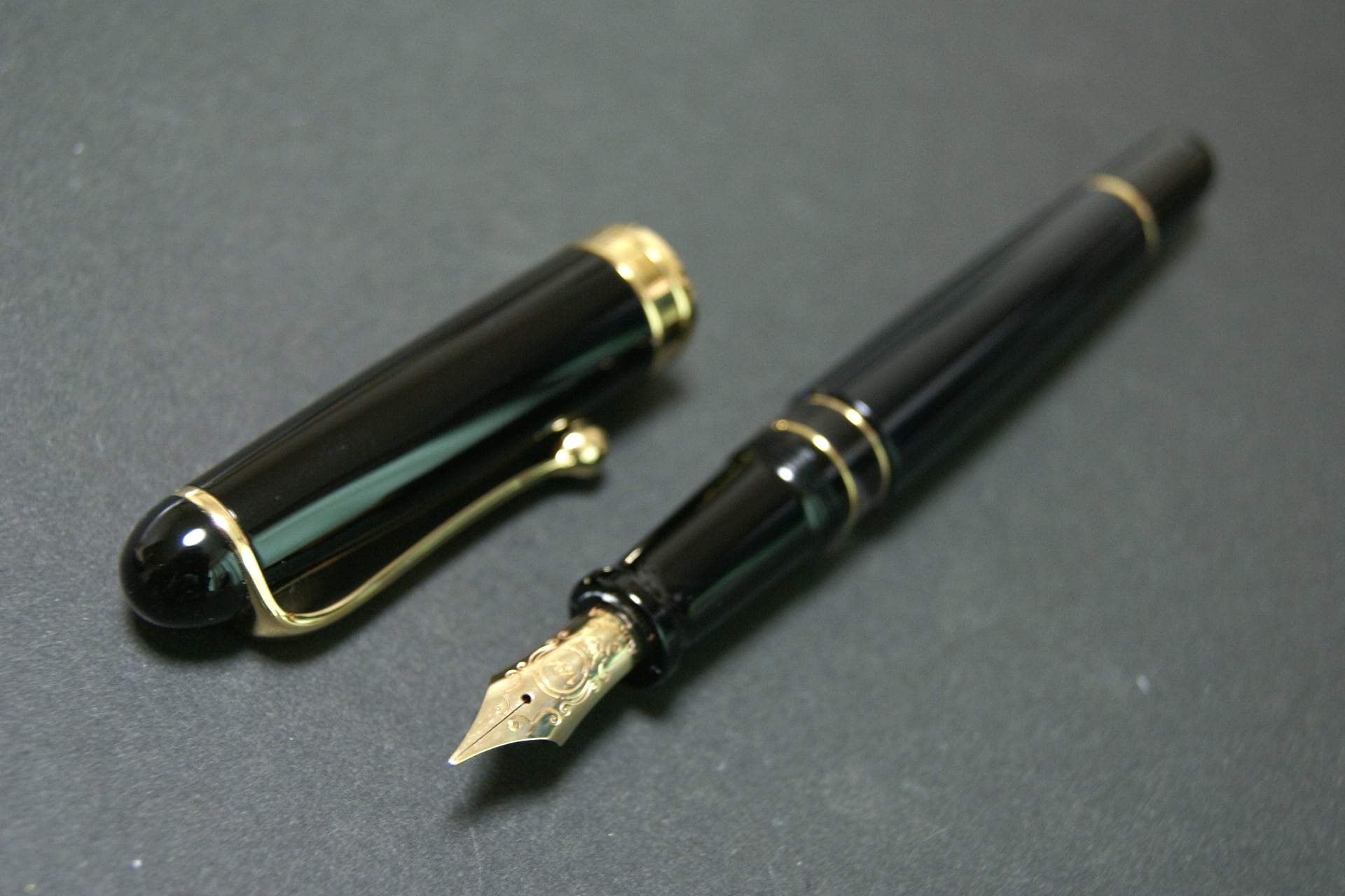 アウロラ 88 オタントット 800 AURORA 88 OTTANTOTTO （細字） 14K