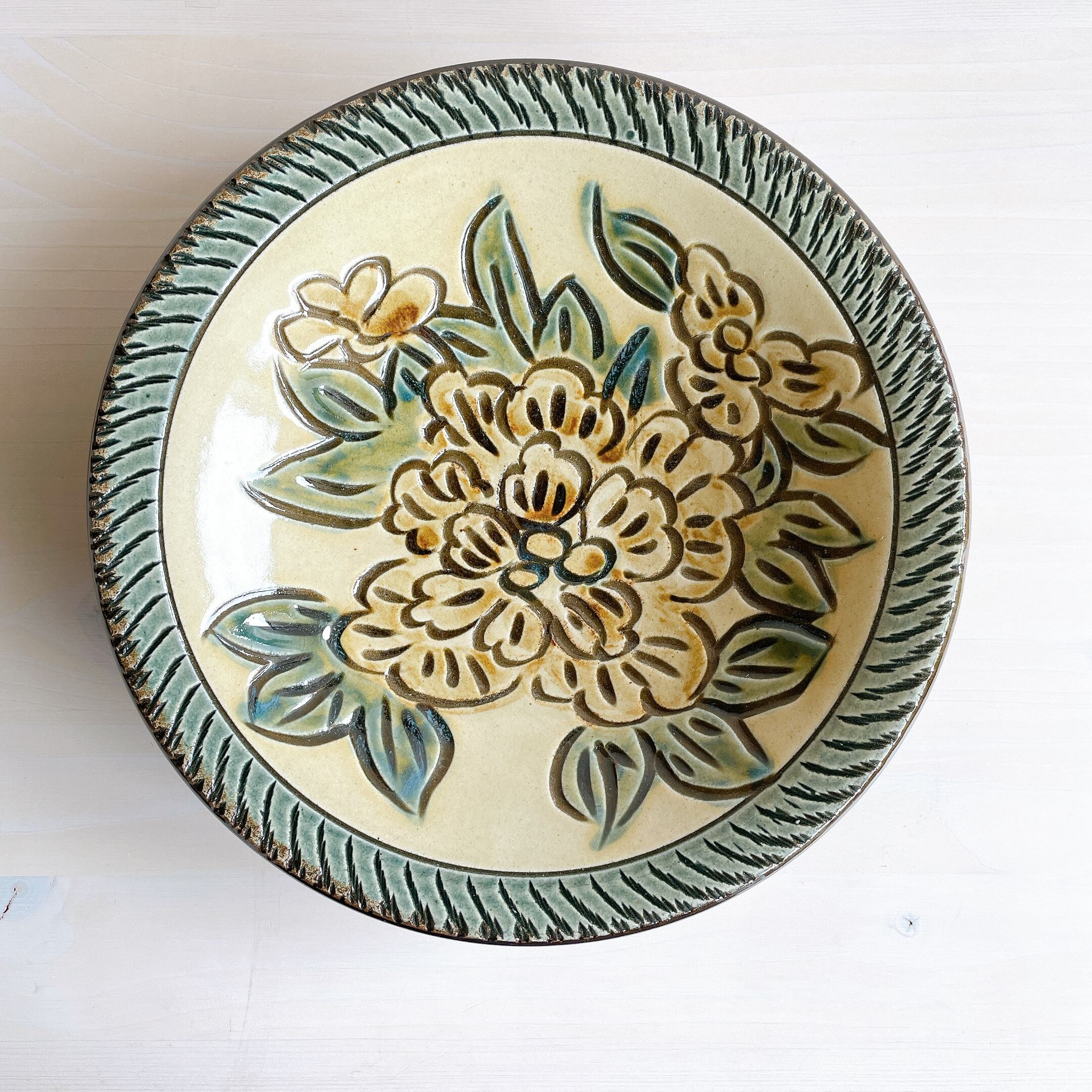 琉球古典焼エジプト紋45cm