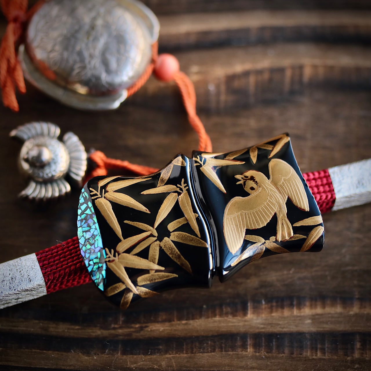 翡翠の帯留 翡翠（ヒスイ） ダイヤモンド 0.6ct プラチナ 帯留め【品質