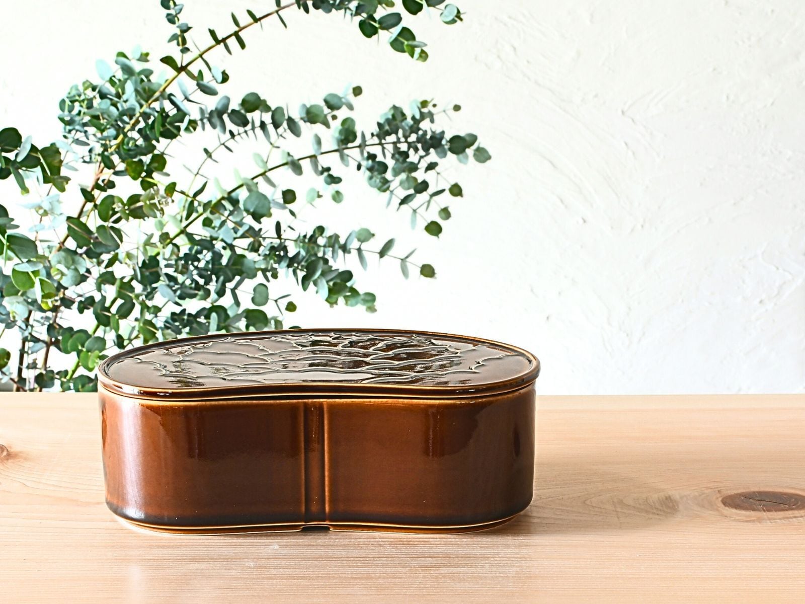 有田焼 福泉窯 飴釉 繭型蓋物 【大】 | ARITAYAKI STORE