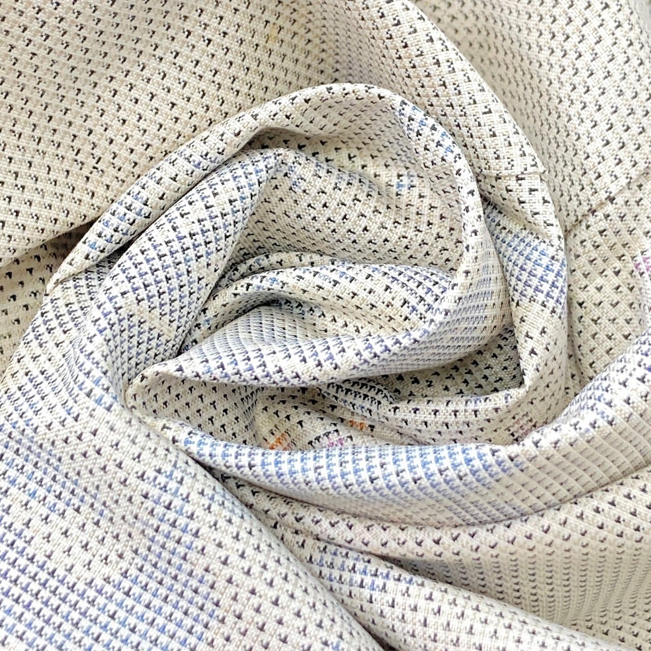 単衣】白大島 9ﾏﾙｷ 本場大島紬 小紋 正絹 蔦の葉 白 紫 青 オフ