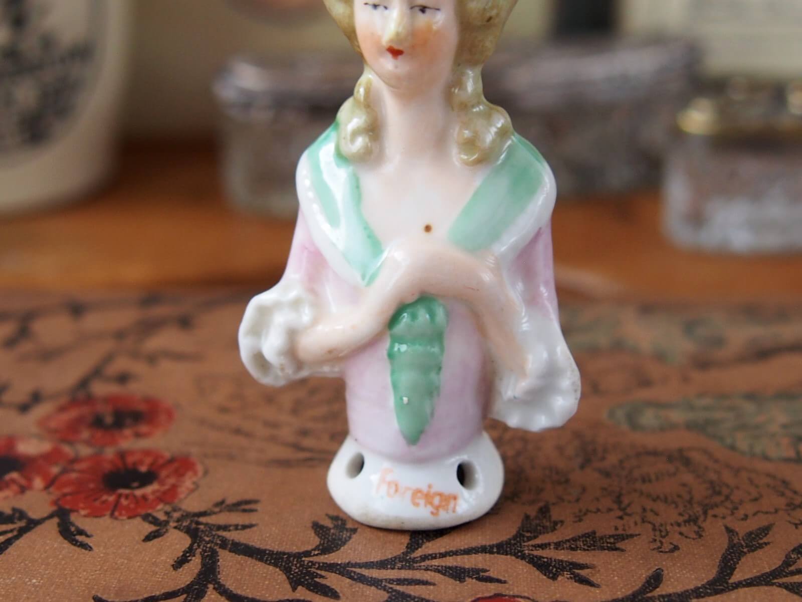 アンティーク ハーフドール ピンクッションドール | Bonny Bee