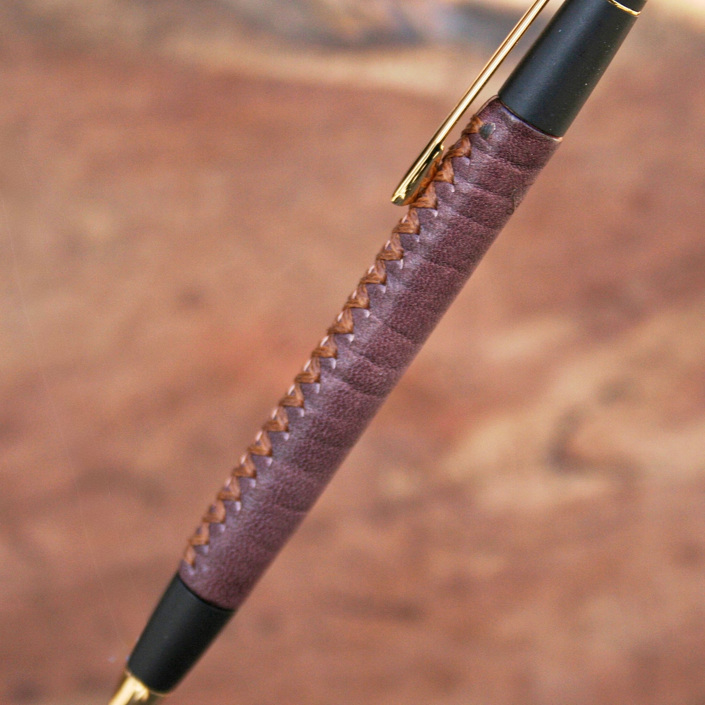 シックザール 巳年限定 パイソンレザー 白蛇革 シャーペン schicksal