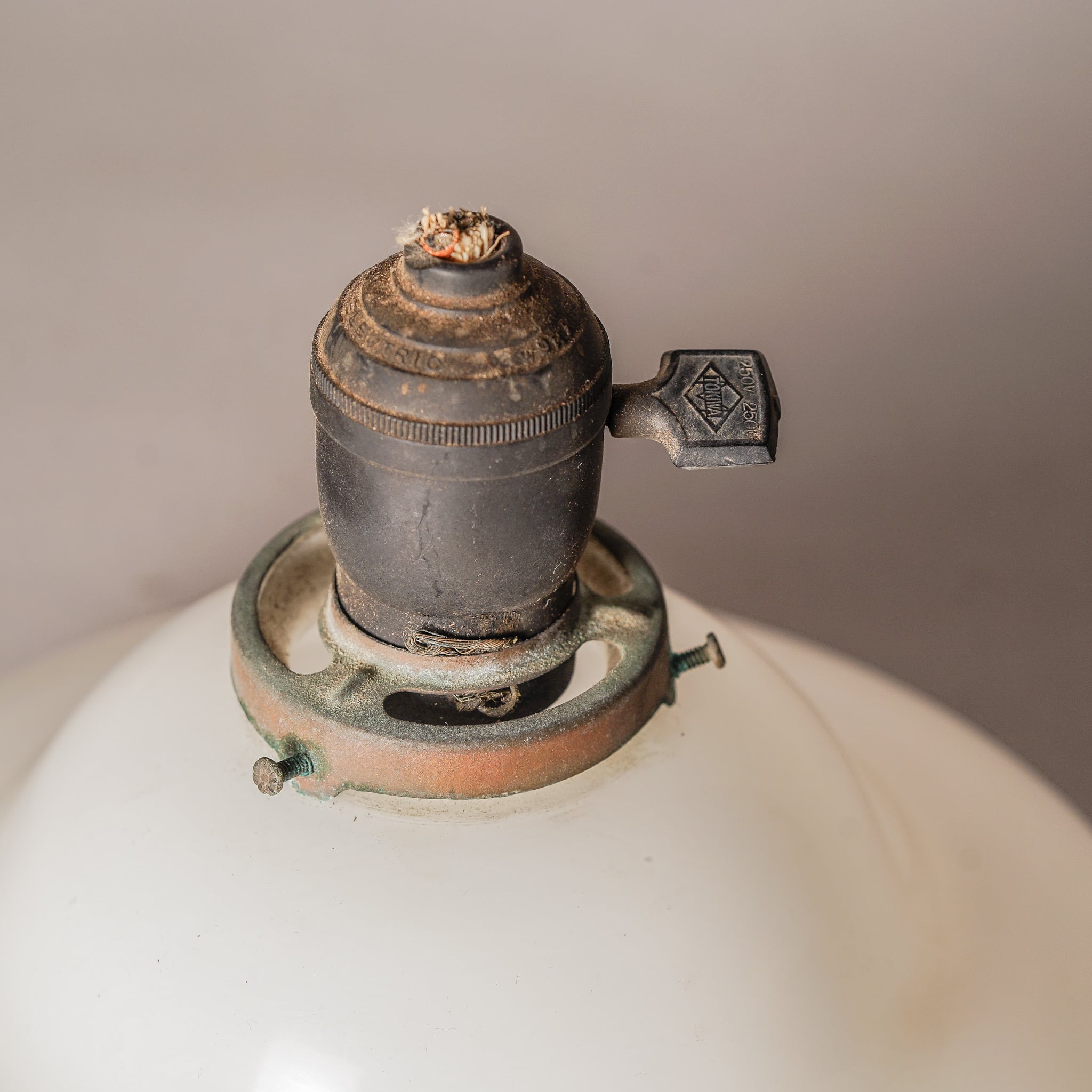 古物｜乳白ガラスのランプシェード | PAAK Supply｜パークサプライ