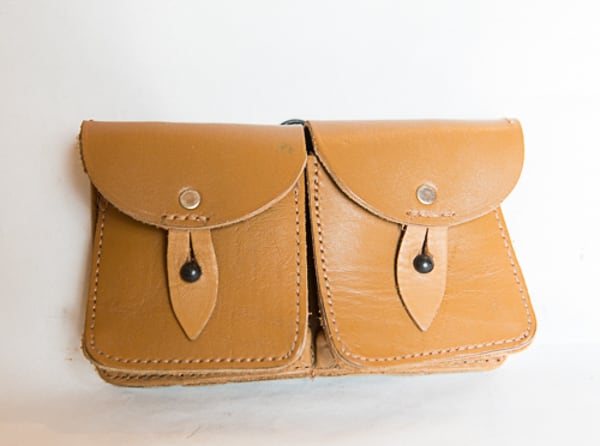 フランス軍レザーベルト用ポーチ（No.31111） | bitter【古道具屋さん