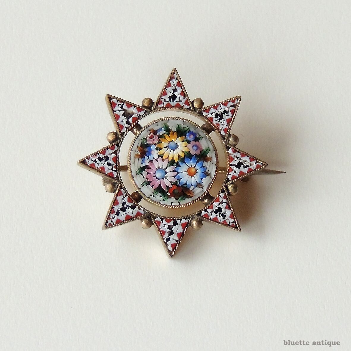 vintage】イタリア製 マイクロモザイク ブローチ フラワー 微細