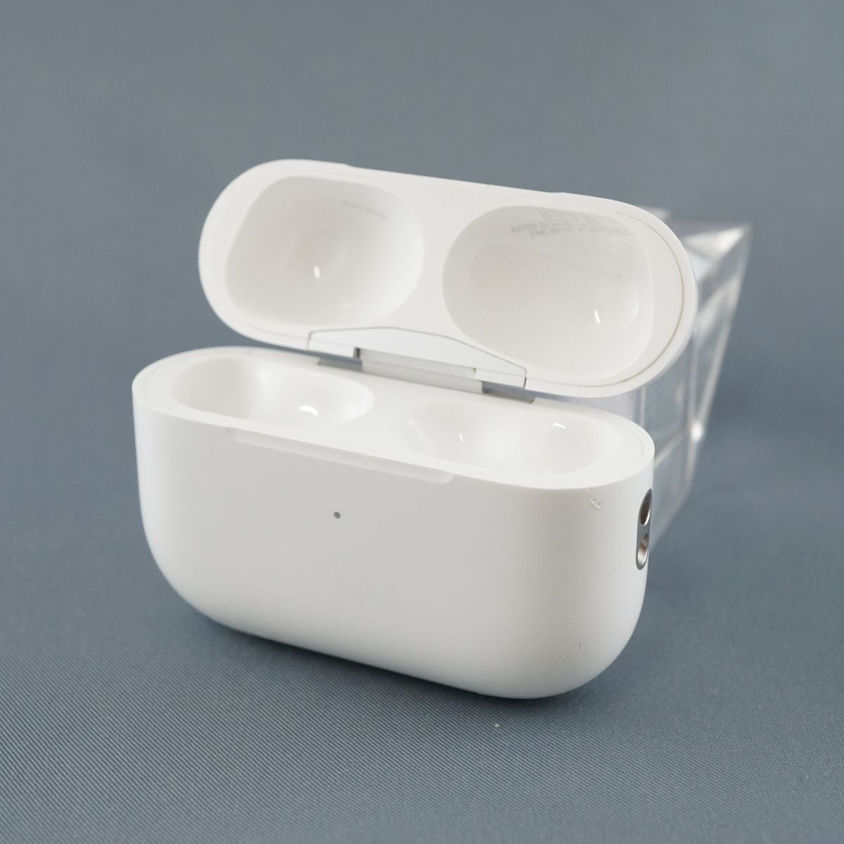 AirPods pro 第二世代 (Lightning)ケース、右耳のみ AirPods Pro 第2
