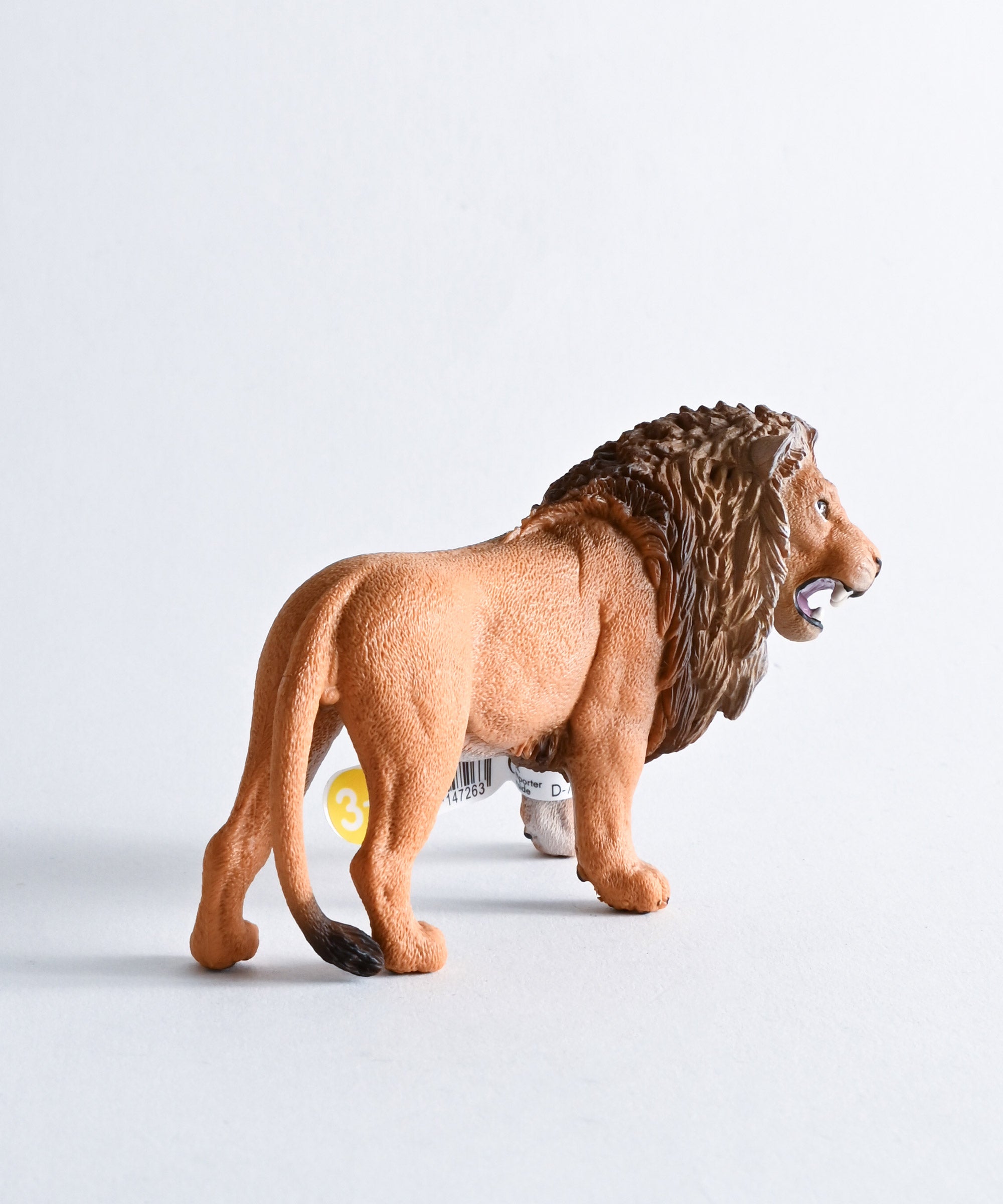 Schleich/シュライヒ】動物フィギュア ライオン 吠える – BASIC AND