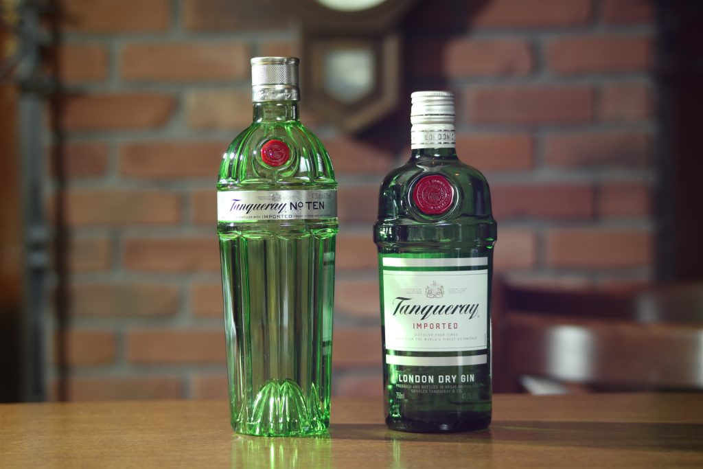 ジン タンカレー ジントニック 壁掛け アート ジン タンカレー ジン