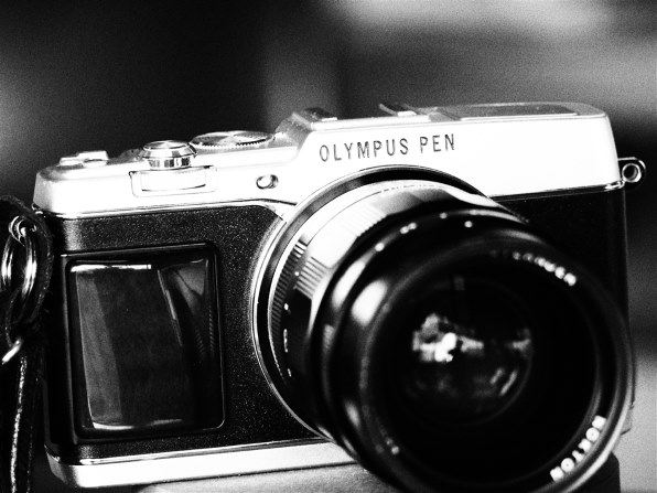 ☆美品☆オリンパス M.ZUIKO 40‐150㎜☆望遠レンズ☆シルバー