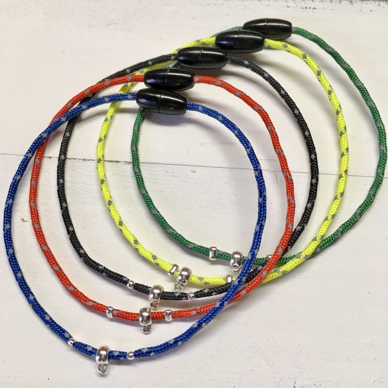 反射付パラコードチョーカー - bee+bee