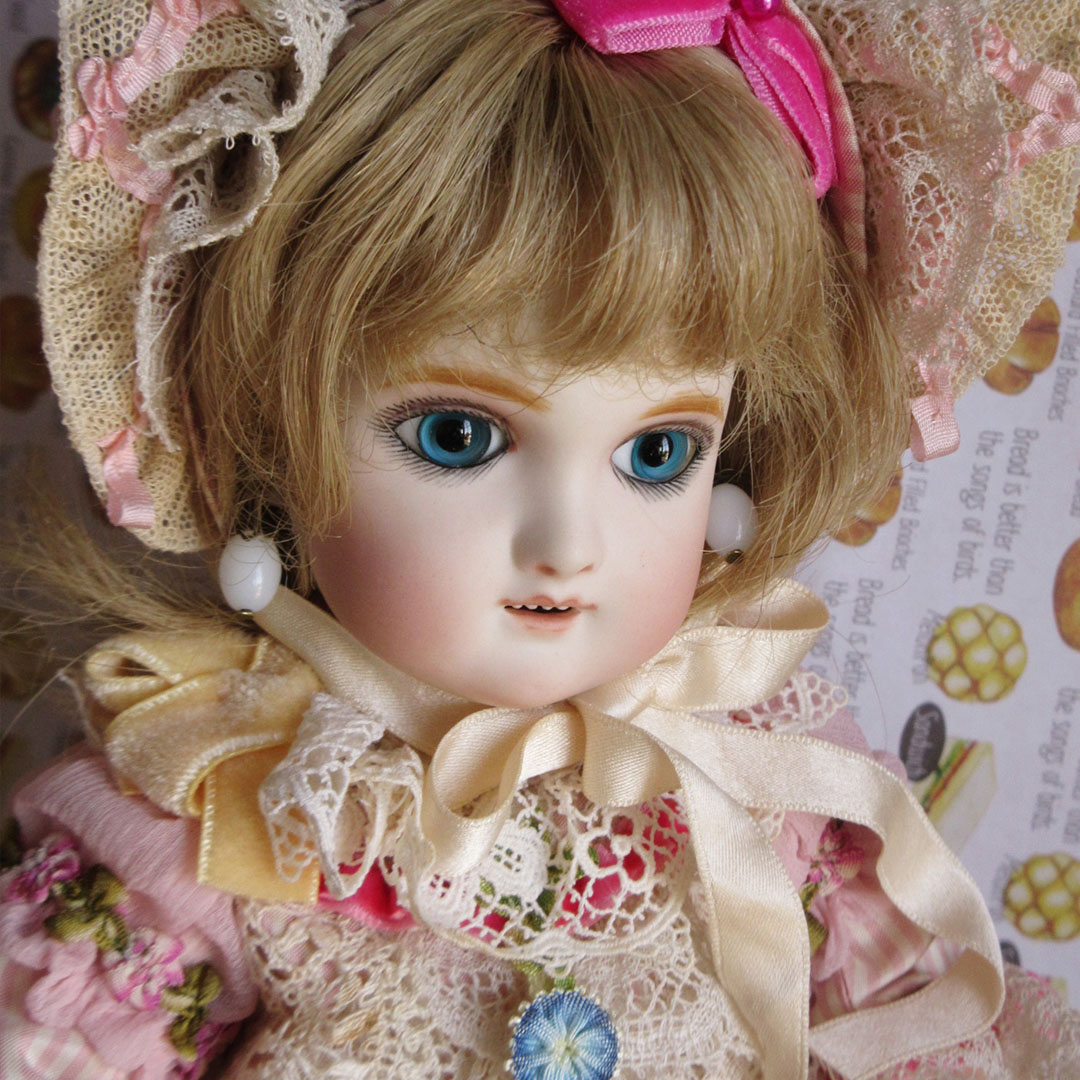 エデンベベ｜コレクション｜ベベタビト人形館