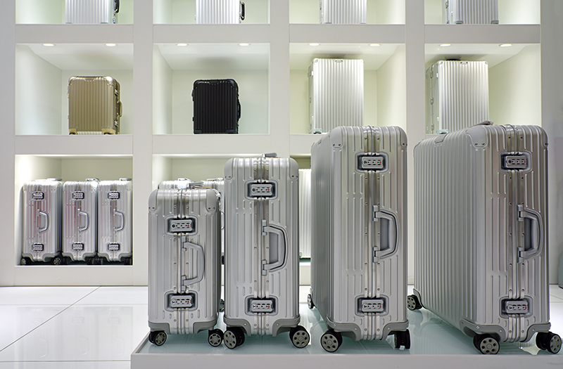 RIMOWA リモワ 915.52 2輪 キャリーバッグ 35L ゴールド RIMOWA(リモワ