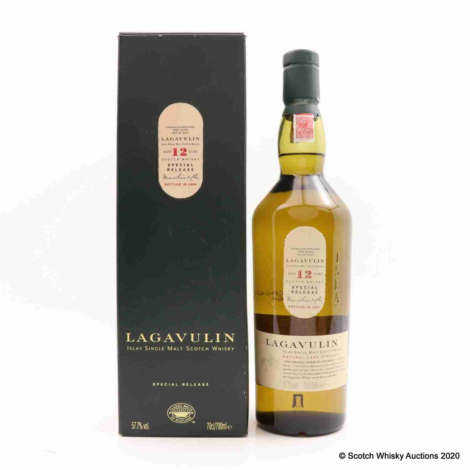 Lagavulin 12yo Cask Strength Whisky series | bevvy®
