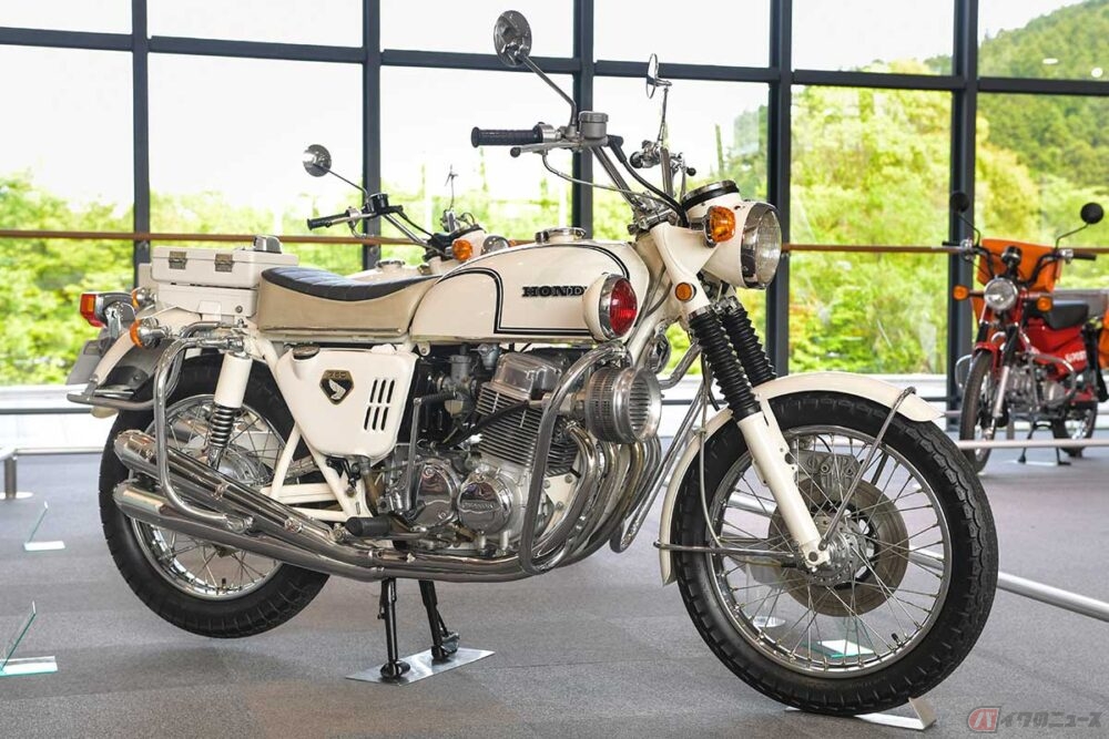 元祖ナナハン白バイ!! ホンダ「ドリームCB750P」は特別装備が