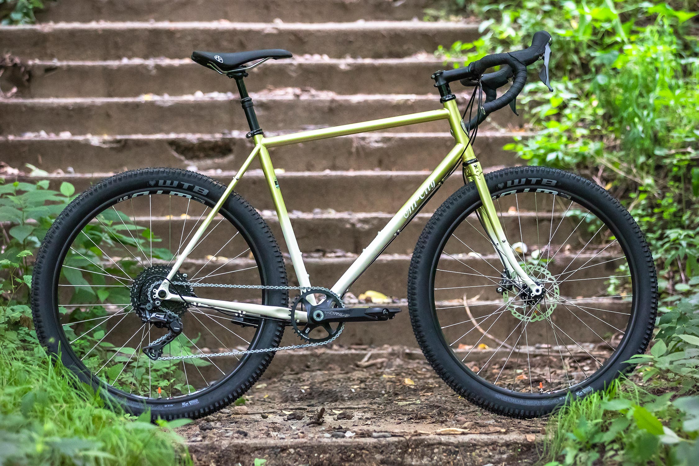 2021 All-City Gorilla Monsoon Comes in Two Color Fades