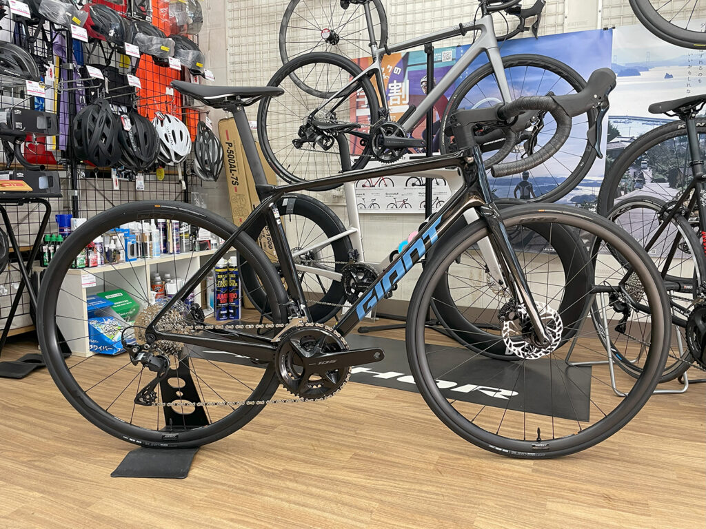 GIANT TCR ADVANCED 2 KOM を組みました！ – スポーツサイクル ウエキ