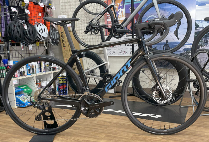 GIANT TCR ADVANCED 2 KOM を組みました！ – スポーツサイクル ウエキ
