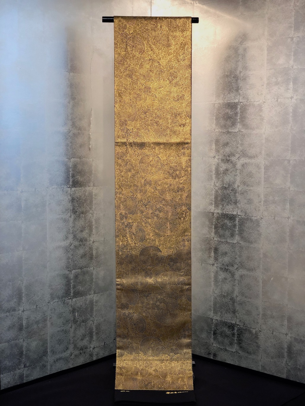 誉田屋源兵衛 超絶技巧 24金 袋帯 | 帯ときもの やまぐち 洗練された