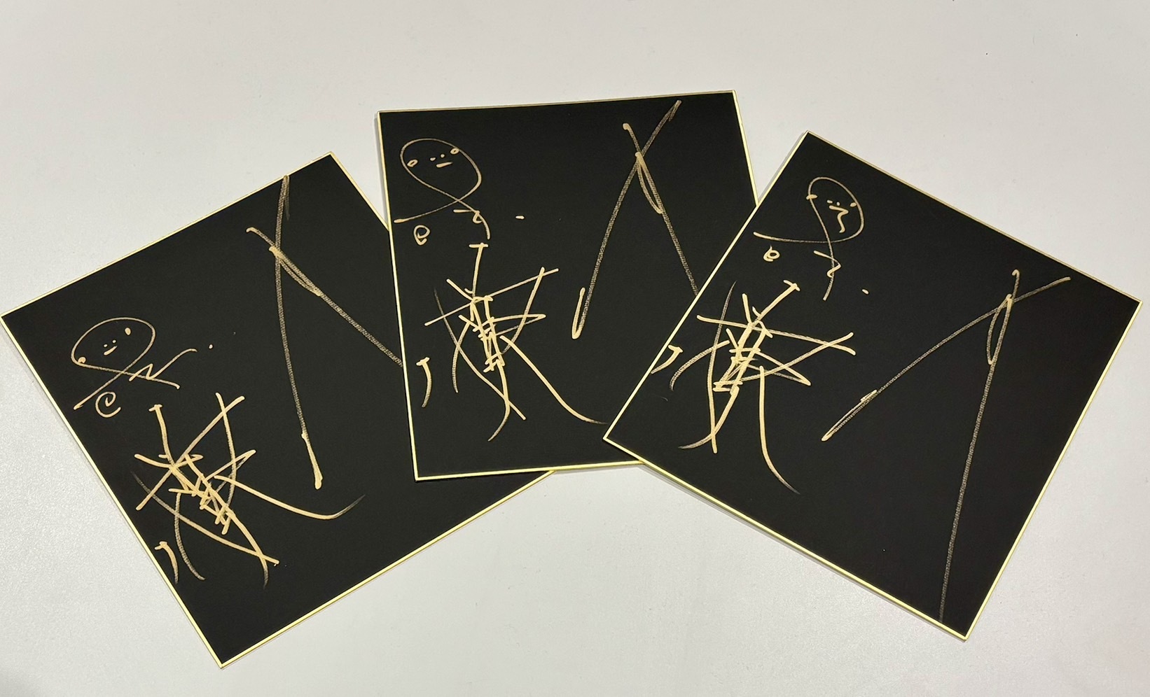 hitomi 直筆サイン入りポラロイド 公式 hitomi直筆サイン入りポラロイド