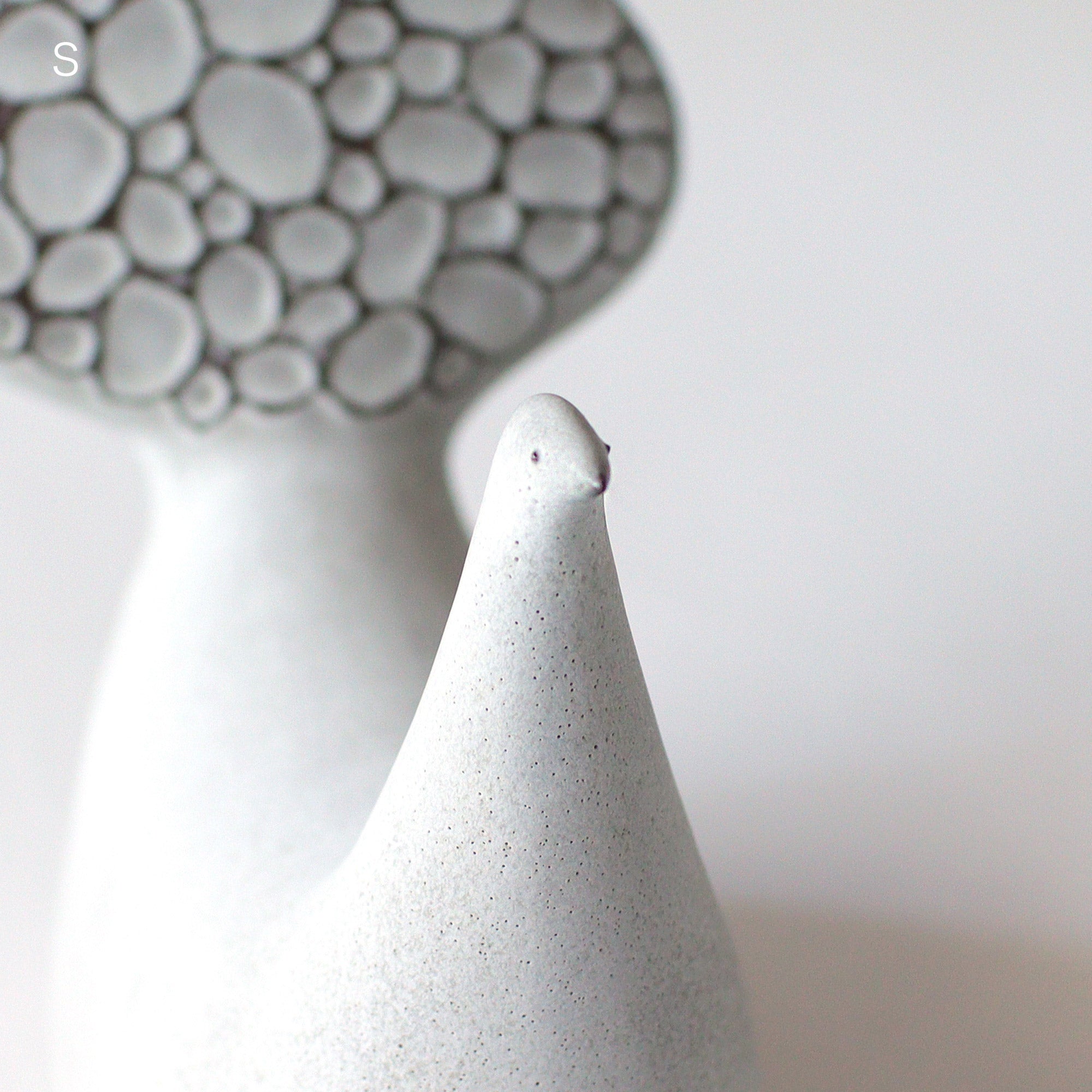 PEACOCK / グレー – BIRDS' WORDS