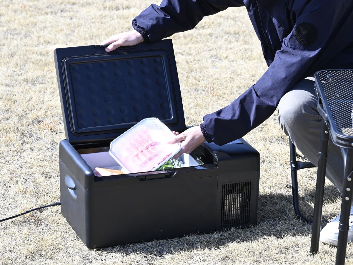 商品情報_AC/DC 2WAY 冷凍冷蔵庫（15Lタイプ） | 山善の商品情報サイト