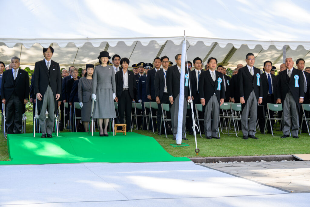 萬古焼 / 支那事変慰霊祭記念/ 日光東照宮 萬古焼 / 支那事変慰霊祭